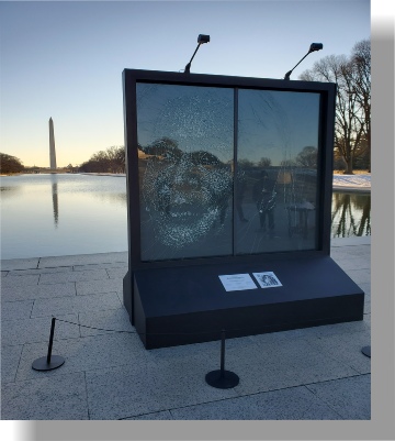 Uniquely DC division - DC Scenic was proud to have created the presentation stand for a new DC monument - a dramatic glass portrait honoring Vice President Kamala Harris which was unveiled in front of the Lincoln Memorial on Feb. 4th, celebrating Harris as America's first woman vice president. The exhibit, which will be on display through Feb. 6th, commemorates this seminal achievement for women in America and celebrates an incredible woman leader with many "firsts" to her name – including the first woman vice president, first Black vice president, first South Asian vice president and first vice president to graduate from a Historically Black College and University.